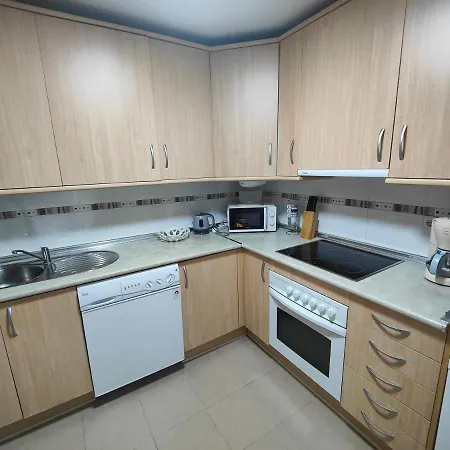 Gran Atico En El Centro Cerca De La Playa פואנגירולה